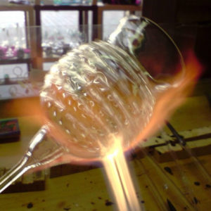 Pièce en verre soufflé, photophore