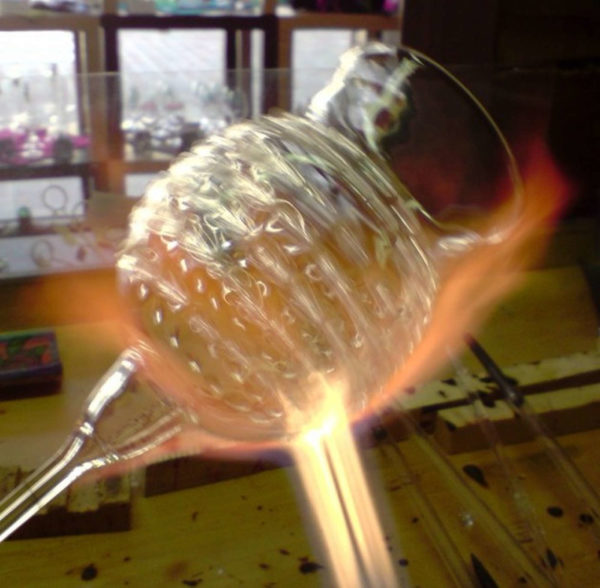 Pièce en verre soufflé, photophore